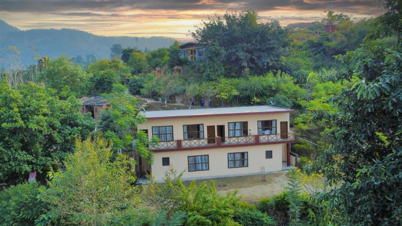 Lahermitage Resort Лансдаун Екстериор снимка