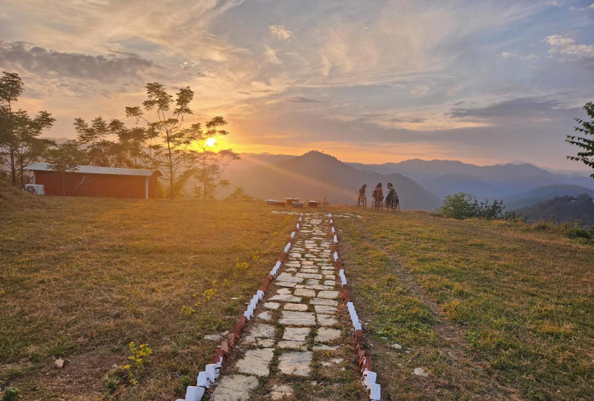 Lahermitage Resort Лансдаун Екстериор снимка